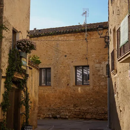 Joan Loft Alt Emporda * Ordis